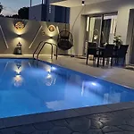 Villa M&b Luxury *