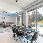 Villa M&b Luxury