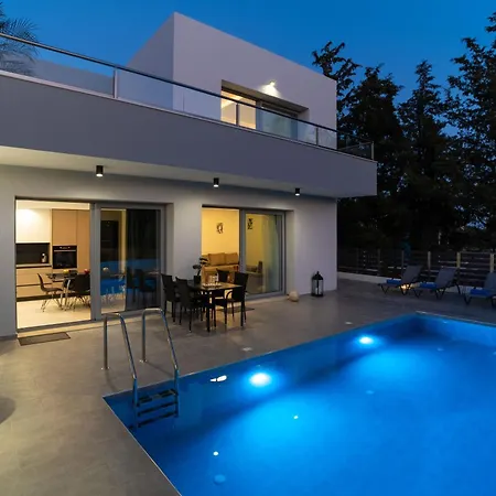 M&b Luxury Villa