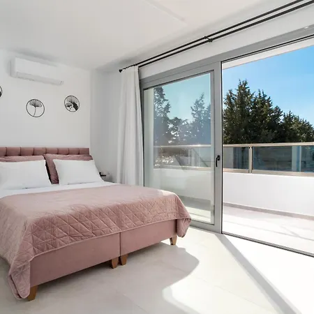 Villa M&b Luxury