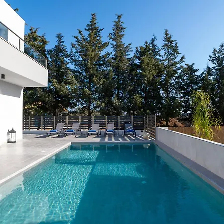 M&b Luxury Villa *