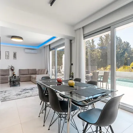 Villa M&b Luxury